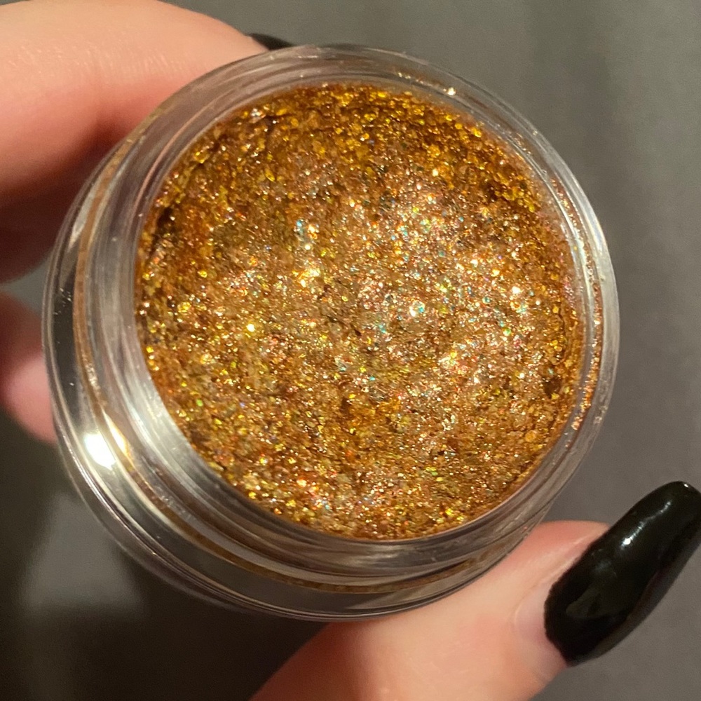 Colourpop Glitterally Obsessed - “Bring The Heat”